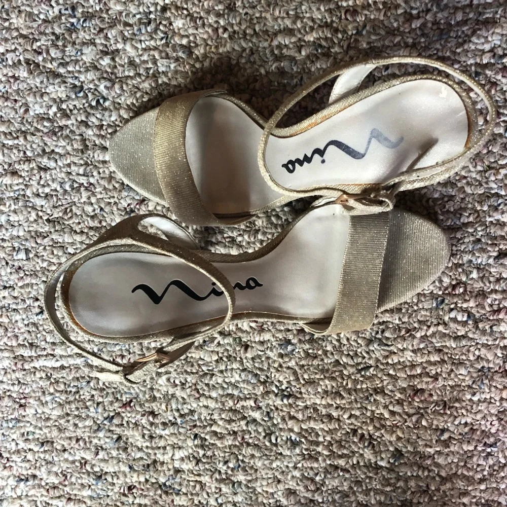 NINA Metallic GOLD LEATHER SOLE High HEEL SANDALS size 8.5